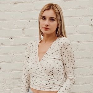 Meet your Posher, Abbie